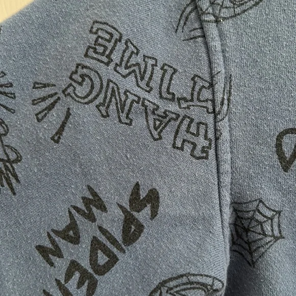 Marvel Spider Man Sweatshirt - Picture 7 of 9